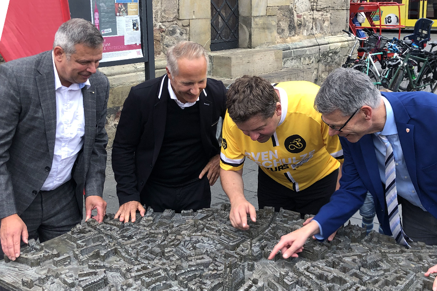 Taktiles Modell der Altstadt Halle an der Saale